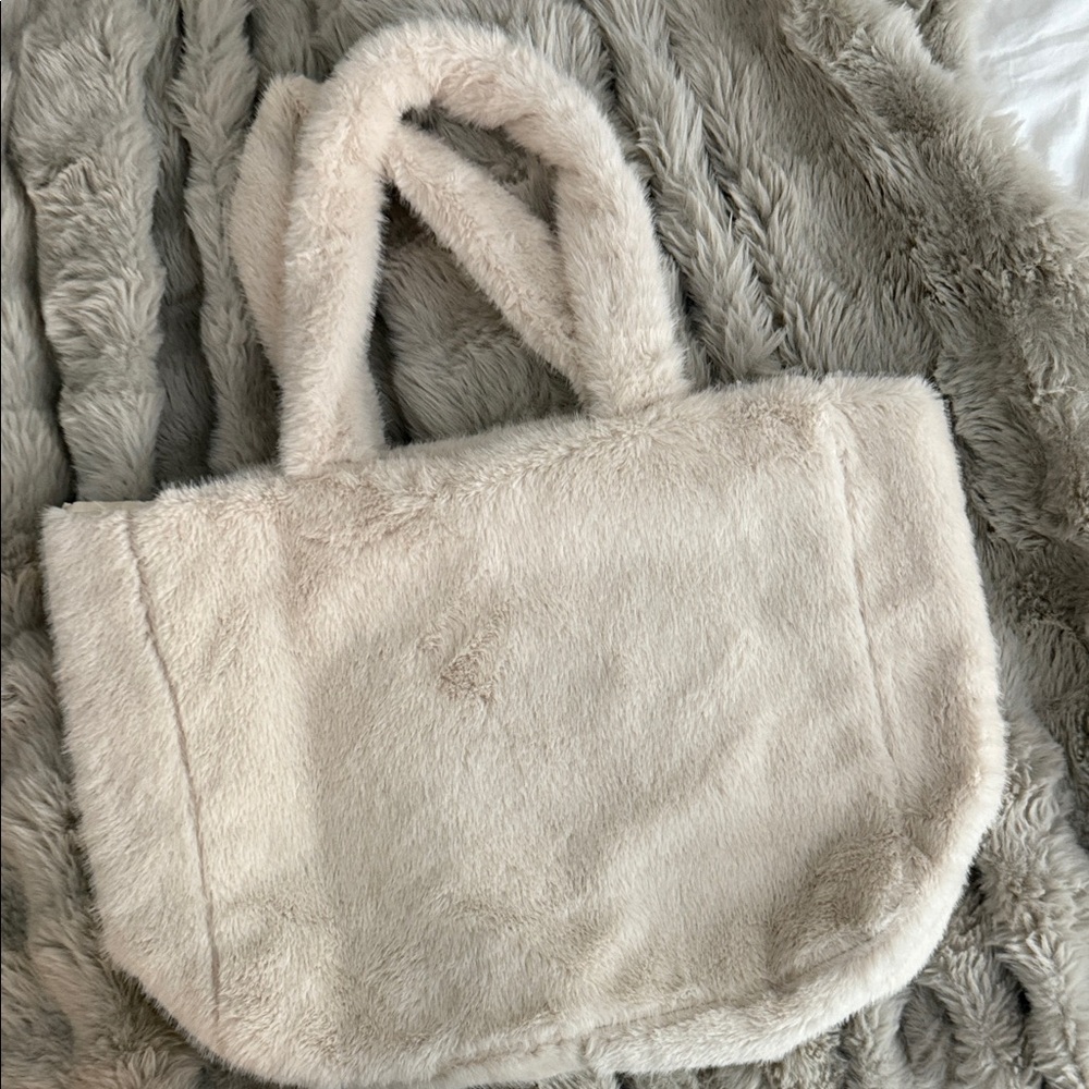 Victoria's Secret Soft Cream Faux Fur Tote - Picture 3 of 5